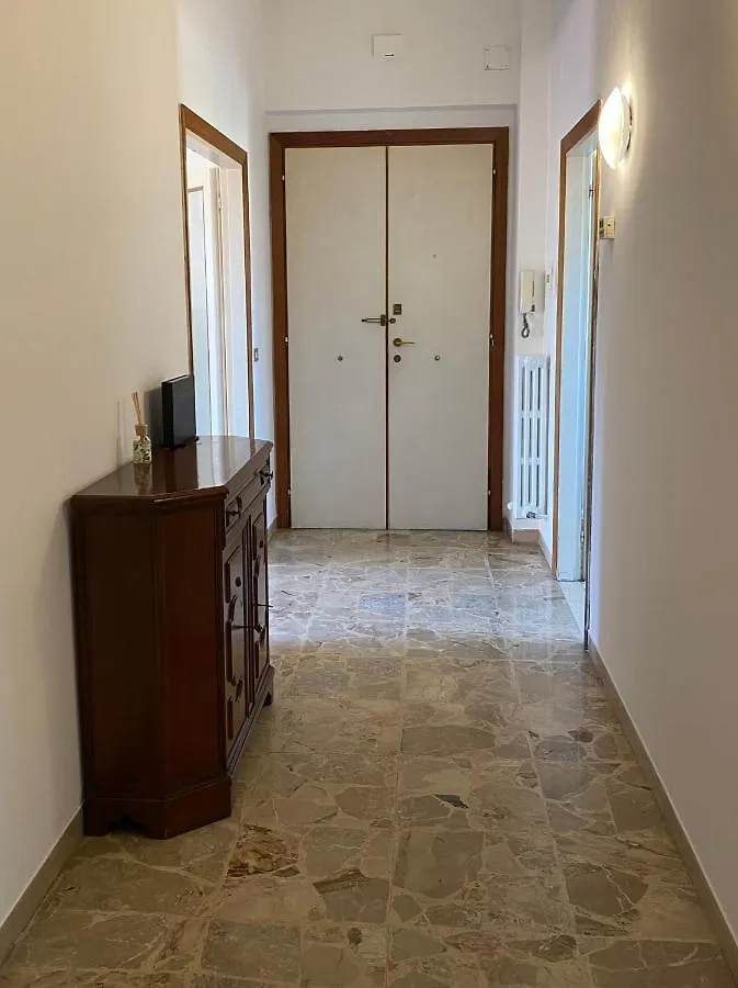 Florence - Quiet & Comfortable Apartment 0*,
